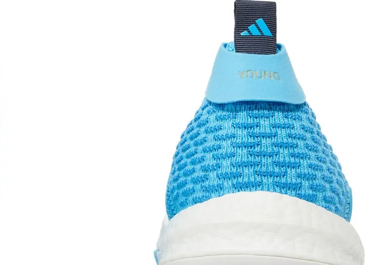 Adidas Trae Young 2 sneakers, blue