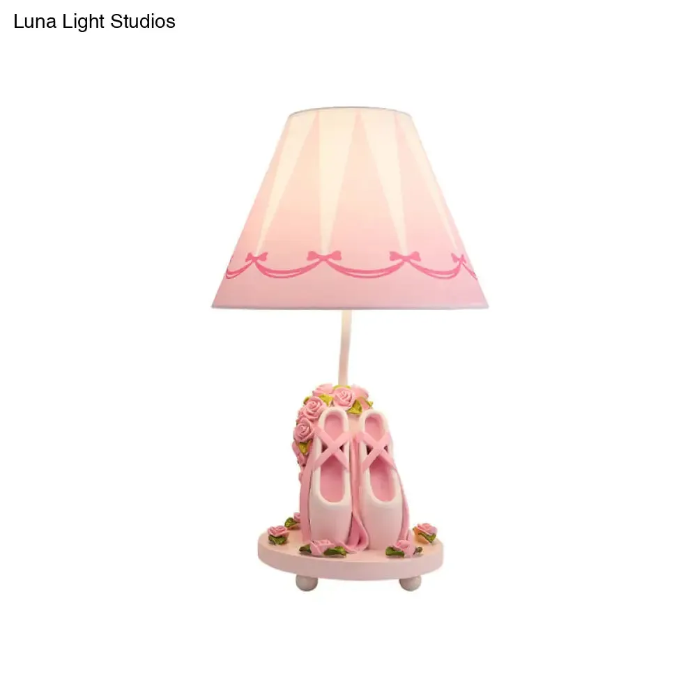 Bailey - Ballet Ballet Shoes Girl's Bedside Night Lamp Resin 1 Head Kids Style Table Light with Cone Shade in Pink