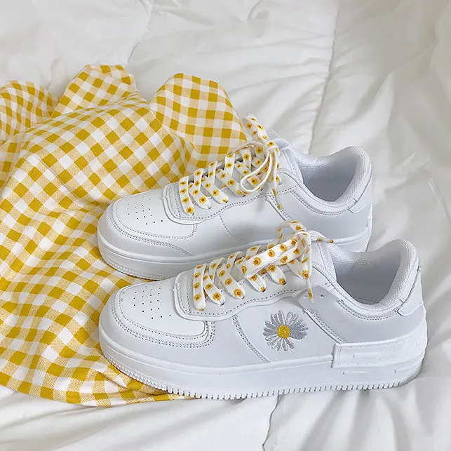 Daisy Sneakers