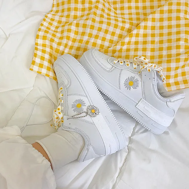 Daisy Sneakers