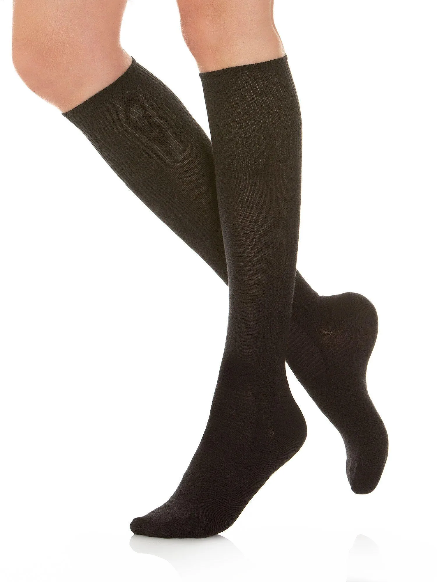 Diabetic knee socks with Crabyon fibre