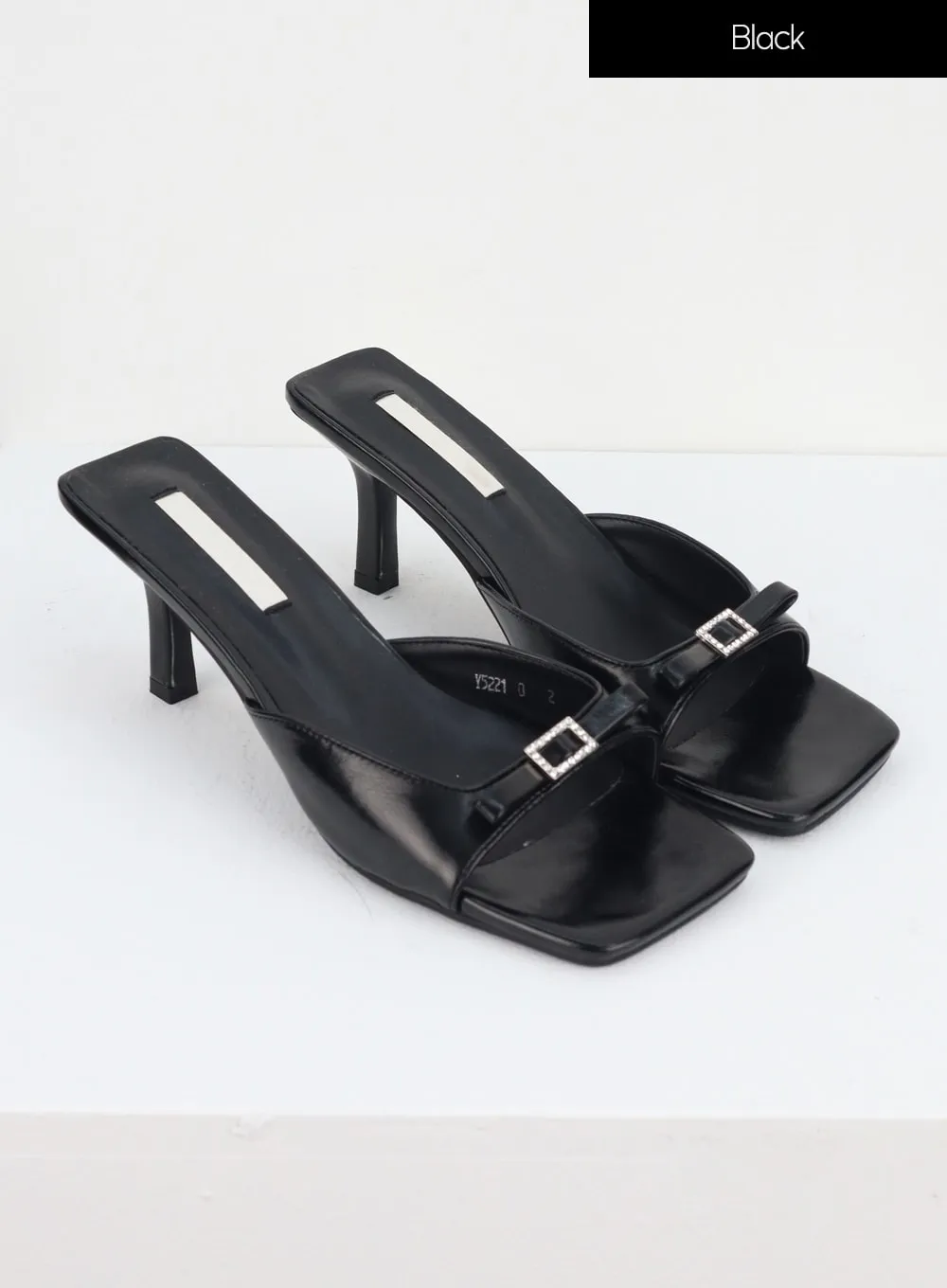 Heel Sandals IU322