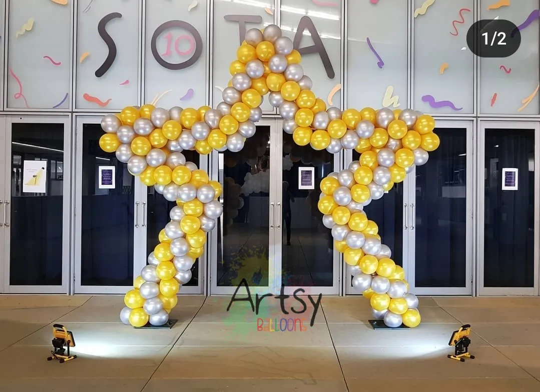 Star Balloon Arch