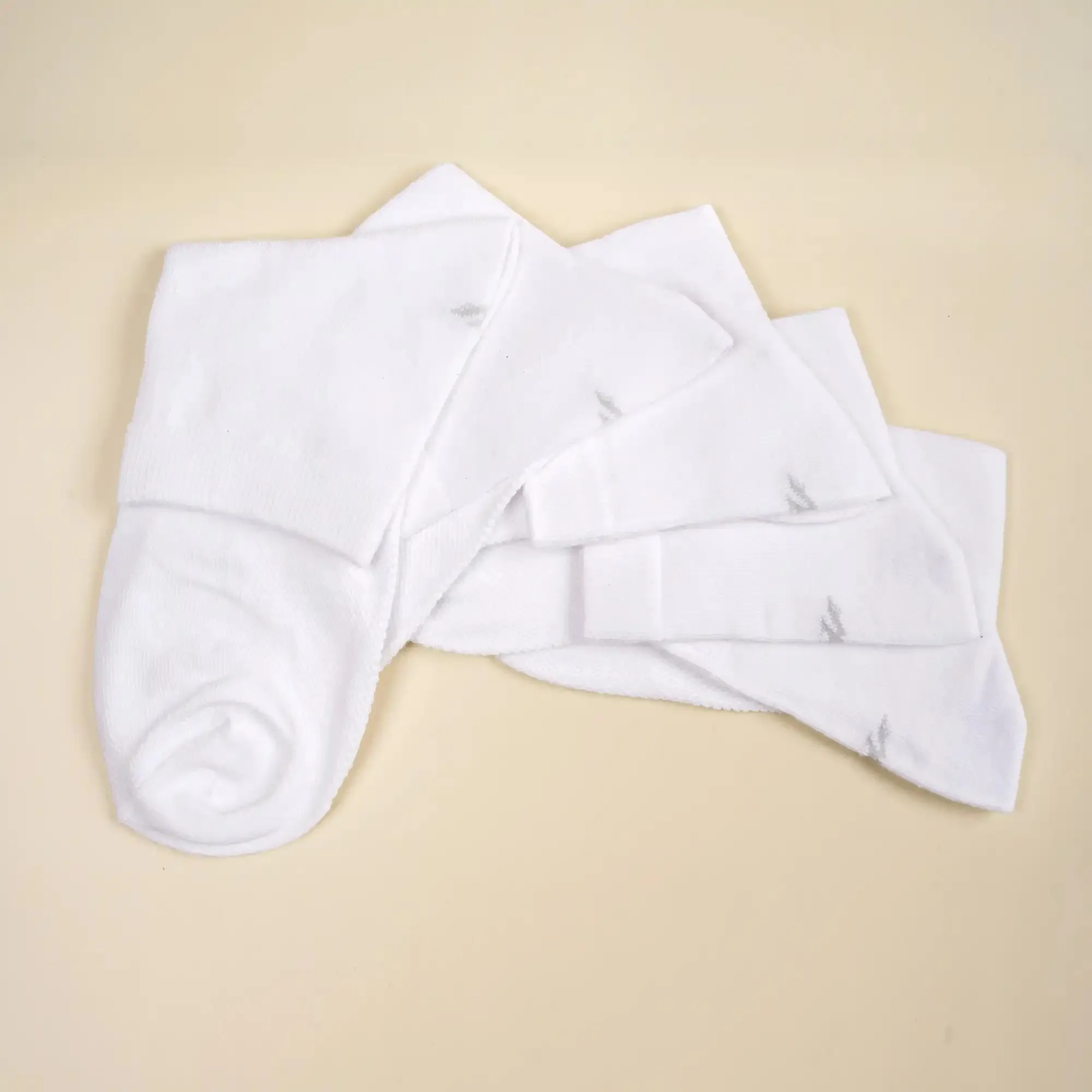 Young Wings Men's White Colour Cotton Fabric Solid Ankle Length Socks - Pack of 5, Style no. M1-2143 N